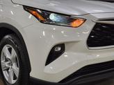 Thumbnail of 2021 White Toyota Highlander