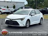 Photo of 2021 Super White Toyota Corolla