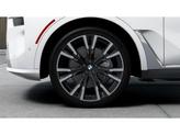 Thumbnail of 2026 Mineral White Metallic BMW X7