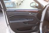 Thumbnail of 2014 Radiant Silver Metallic Cadillac SRX