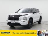Thumbnail of 2023 White Mitsubishi Outlander