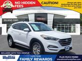 Photo of 2017 Dazzling White Hyundai TUCSON