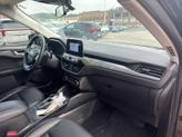 Thumbnail of 2022 Agate Black Metallic Ford Escape