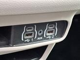 Thumbnail of 2024 Silver Mist Clearcoat Chrysler Pacifica
