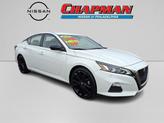 Photo of 2022 Glacier White Nissan Altima