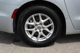 Thumbnail of 2023 Silver Mist Clearcoat Chrysler Pacifica