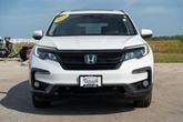 Thumbnail of 2022 Platinum White Pearl Honda Pilot