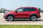 Thumbnail of 2025 Radiant Red Metallic II Honda Passport