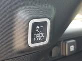 Thumbnail of 2025 Baltic Gray Metallic Clearcoat Jeep Grand Cherokee