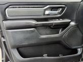 Thumbnail of 2022 Diamond Black Crystal Pearlcoat RAM 1500