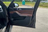 Thumbnail of 2022 Carbon Black Metallic BMW X7