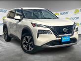 Photo of 2023 Pearl White Tricoat Nissan Rogue