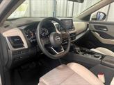 Thumbnail of 2023 Pearl White Tricoat Nissan Rogue