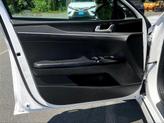 Thumbnail of 2021 Glacial White Pearl Kia K5
