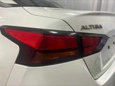 Thumbnail of 2023 Pearl White Tricoat Nissan Altima