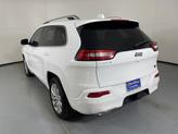 Thumbnail of 2018 Bright White Clearcoat Jeep Cherokee