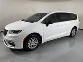 Thumbnail of 2025 Bright White Clearcoat Chrysler Pacifica