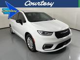 Photo of 2025 Bright White Clearcoat Chrysler Pacifica