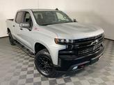 Thumbnail of 2019 Silver Ice Metallic Chevrolet Silverado 1500