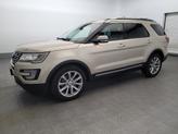 Thumbnail of 2017 White Gold Metallic Ford Explorer