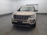 Thumbnail of 2017 White Gold Metallic Ford Explorer