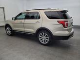 Thumbnail of 2017 White Gold Metallic Ford Explorer