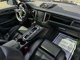 Thumbnail of 2018 Night Blue Metallic Porsche Macan