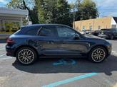 Thumbnail of 2018 Night Blue Metallic Porsche Macan