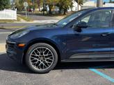 Thumbnail of 2018 Night Blue Metallic Porsche Macan