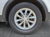 Thumbnail of 2017 Snow White Pearl Kia Sorento