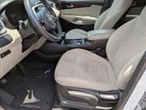 Thumbnail of 2017 Snow White Pearl Kia Sorento