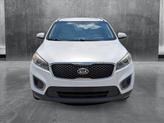 Thumbnail of 2017 Snow White Pearl Kia Sorento