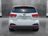 Thumbnail of 2017 Snow White Pearl Kia Sorento