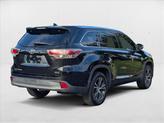 Thumbnail of 2016 Midnight Black Metallic Toyota Highlander