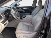Thumbnail of 2016 Midnight Black Metallic Toyota Highlander