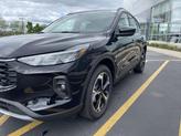 Thumbnail of 2025 Agate Black Metallic Ford Escape