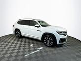 Thumbnail of 2021 Pure White Volkswagen Atlas