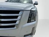 Thumbnail of 2019 Crystal White Tricoat Cadillac Escalade