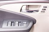 Thumbnail of 2022 Platinum White Pearl Honda Pilot