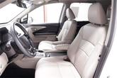 Thumbnail of 2022 Platinum White Pearl Honda Pilot