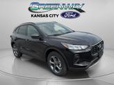 Photo of 2025 Agate Black Metallic Ford Escape
