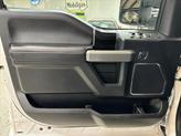 Thumbnail of 2018 White Platinum Metallic Tri-Coat Ford F-450