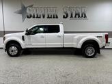 Photo of 2018 White Platinum Metallic Tri-Coat Ford F-450