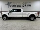 Thumbnail of 2018 White Platinum Metallic Tri-Coat Ford F-450