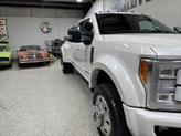 Thumbnail of 2018 White Platinum Metallic Tri-Coat Ford F-450