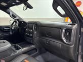 Thumbnail of 2020 Carbon Black Metallic GMC Sierra 1500