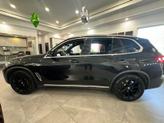 Thumbnail of 2021 Black Sapphire Metallic BMW X5