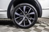 Thumbnail of 2025 Opal White Pearl Volkswagen Atlas