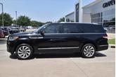 Thumbnail of 2022 Infinite Black Lincoln Navigator