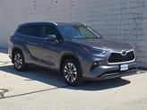 Thumbnail of 2023 Gray Metallic Toyota Highlander